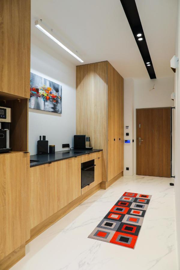 Apartament Ksiezycowy Z Jacuzzi 노비 삭츠 외부 사진
